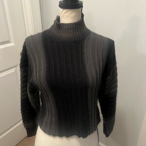 Chic Black Ribbed Turtleneck Sweater nwt